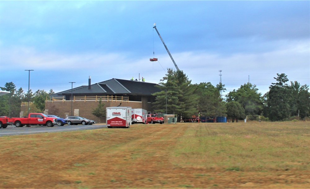 Army Corps of Engineer-led project underway for new roofing at building at Fort McCoy