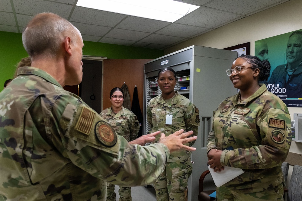 Surgeon General immerses with Mustang Medics, talks AFMED