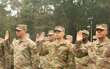 Iron Soldiers and Polish Soldiers Forge Bond in Historic Joint Enlistment Ceremony