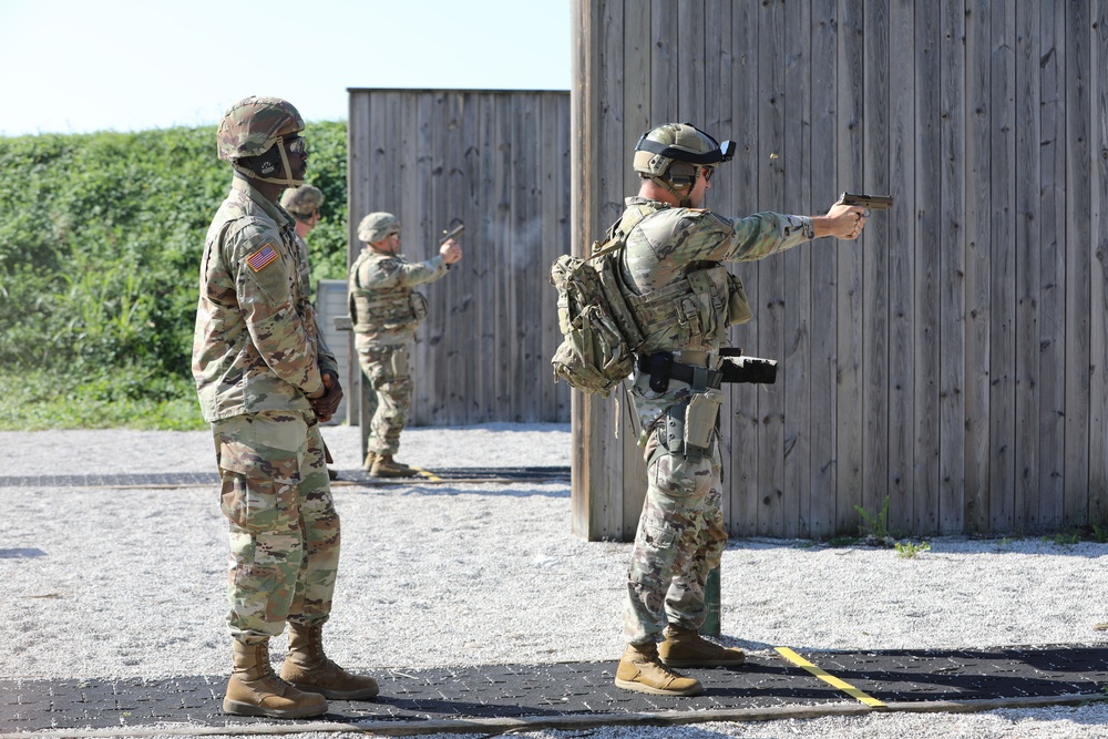 SETAF-AF Soldiers conduct weapons qualification