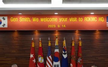 Gen. Smith visits Republic of Korea Marine Corps