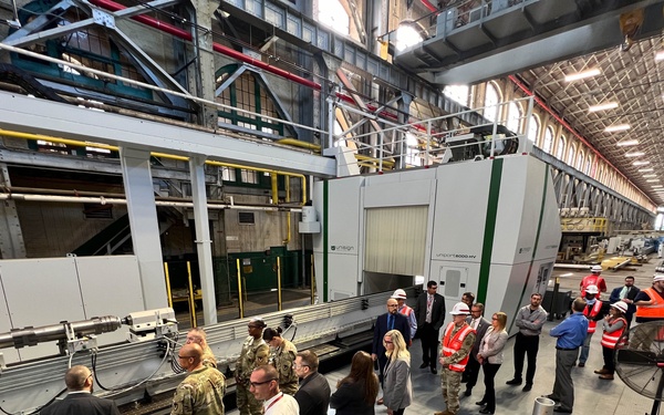 TACOM commanding general gets view of modernization at Watervliet Arsenal