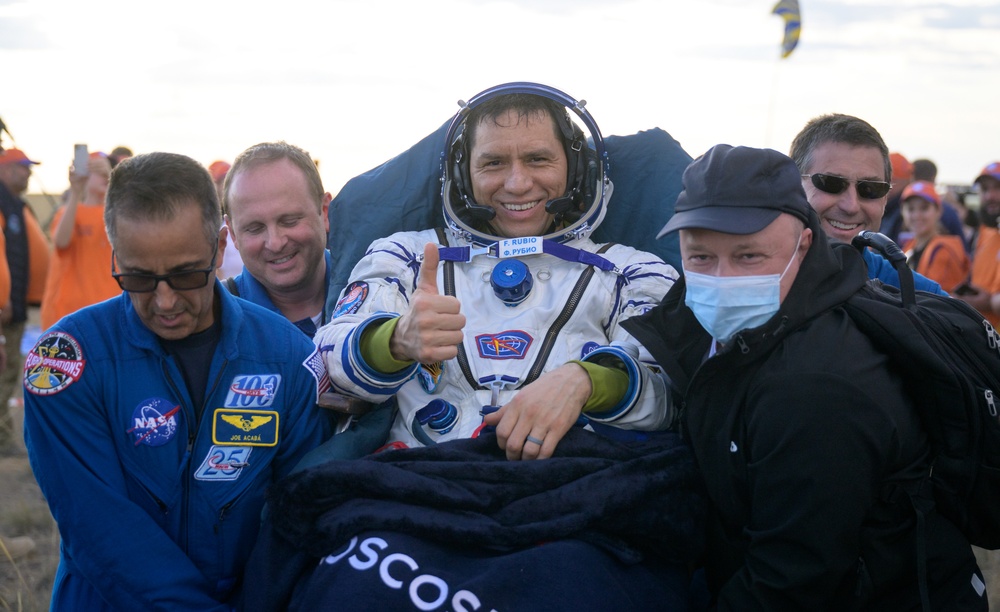 Expedition 69 Soyuz Landing