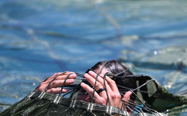 Service Members Prepare for USASOC Best Diver Competition