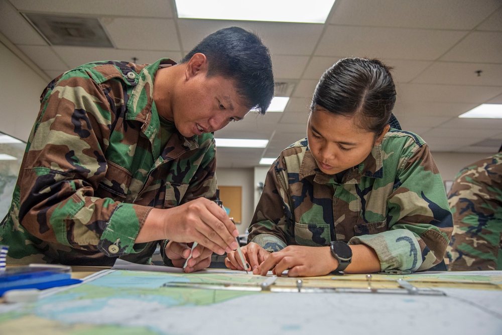 NAVSCIATTS Teaches Riverine Map Reading Skills to International Students