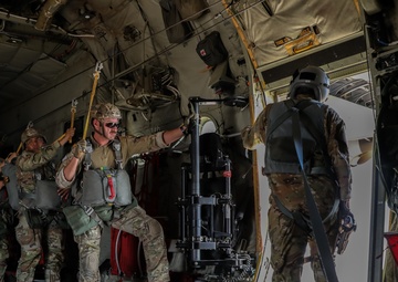 1-143 Infantry Regiment Conducts Airborne Operations Bright Star 2023