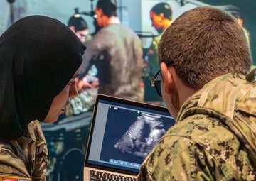 Military medical students learn ultrasound techniques in virtual environment