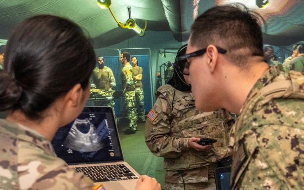 Military medical students learn ultrasound techniques in virtual environment