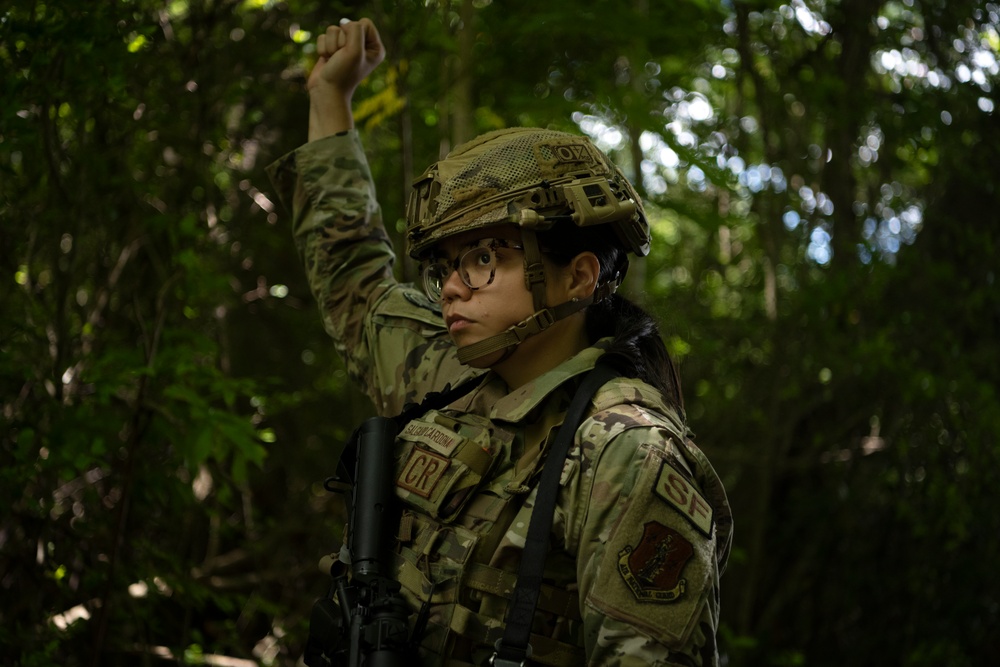 156th SOS and 123rd CRG Air Base Ground Defense training