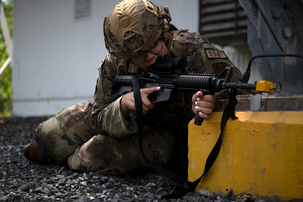 156th SOS and 123rd CRG Air Base Ground Defense training