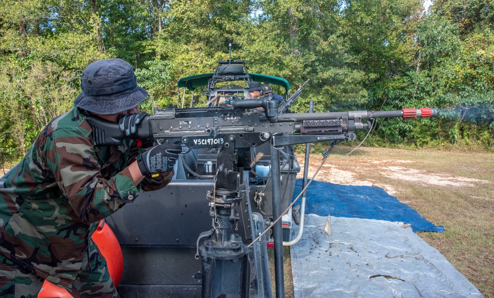 Foreign Security Force Professionals Shoot the M240B at NAVSCIATTS