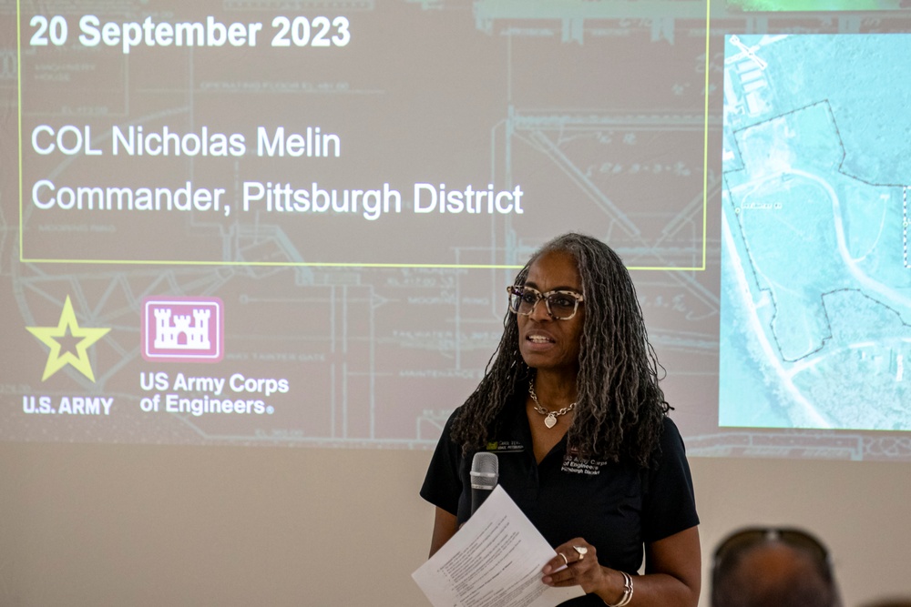 Pittsburgh District hosts information session with community ahead of disposal project