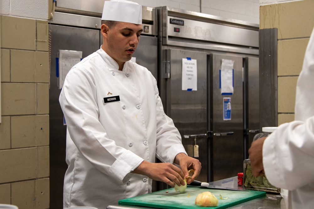 Fueling with passion: Culinary specialist improve skills with Mountain Enhancement Course