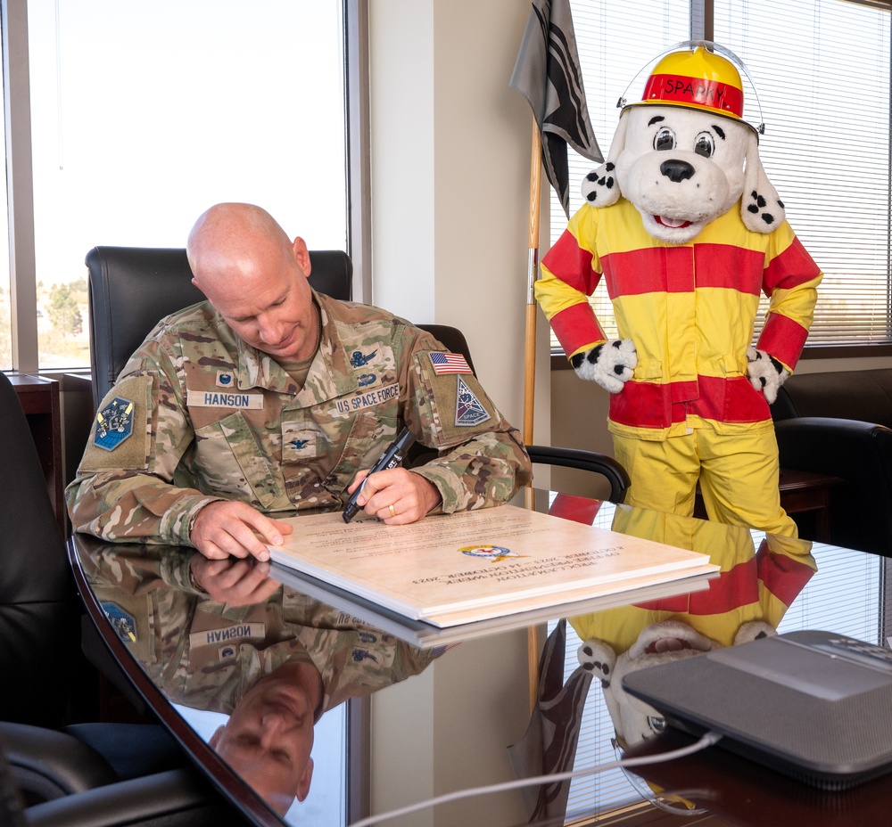 Col. Hanson Signs Fire Prevention Week 2023 Proclamation