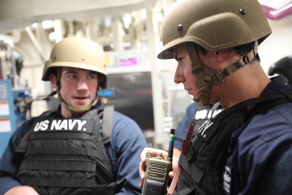 USS Paul Ignatius Holds Anti-Terrorism Drills