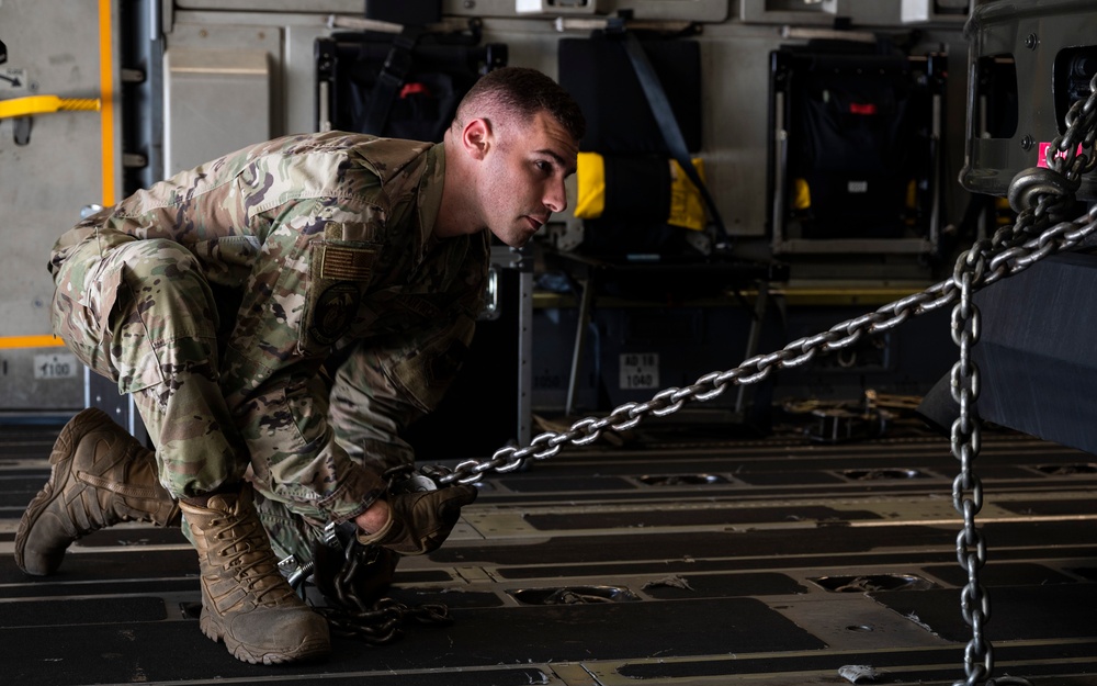 4th AS, 627th LRS conduct specialized fueling operations during Rainier War 23A