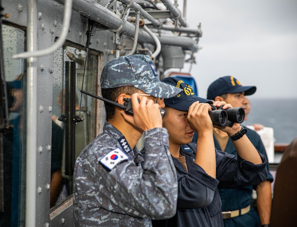 U.S., Korean navies hold bilateral exercise ahead of 70-year milestone