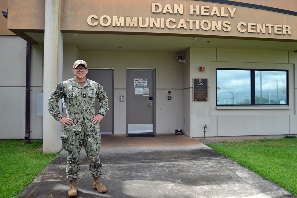NCTAMS PAC Sailor-in-the-Spotlight: IT1 (IW/SW/AW) Stephen C. Escamilla, USN
