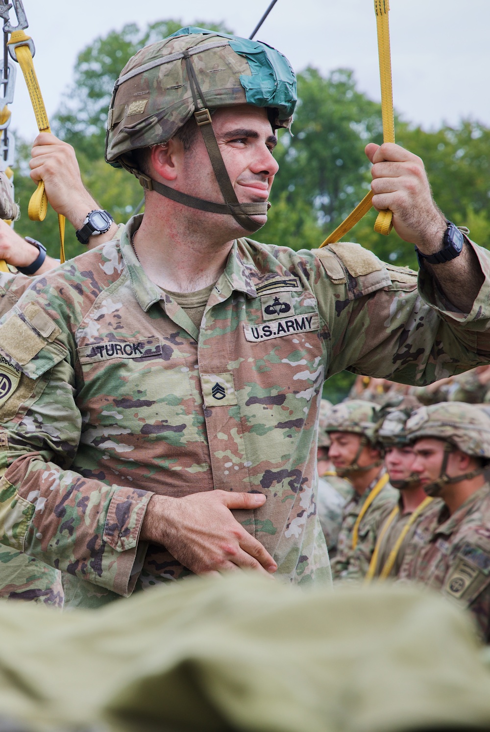 JRTC Rotation 23-10 2 BCT Paratroopers Conduct Night Jump