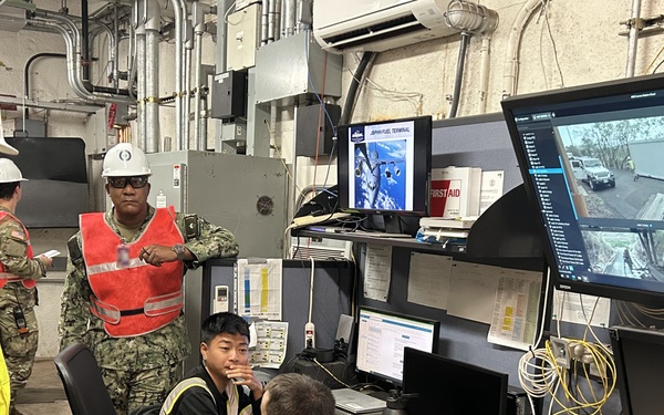JTF-RH Commander observes security