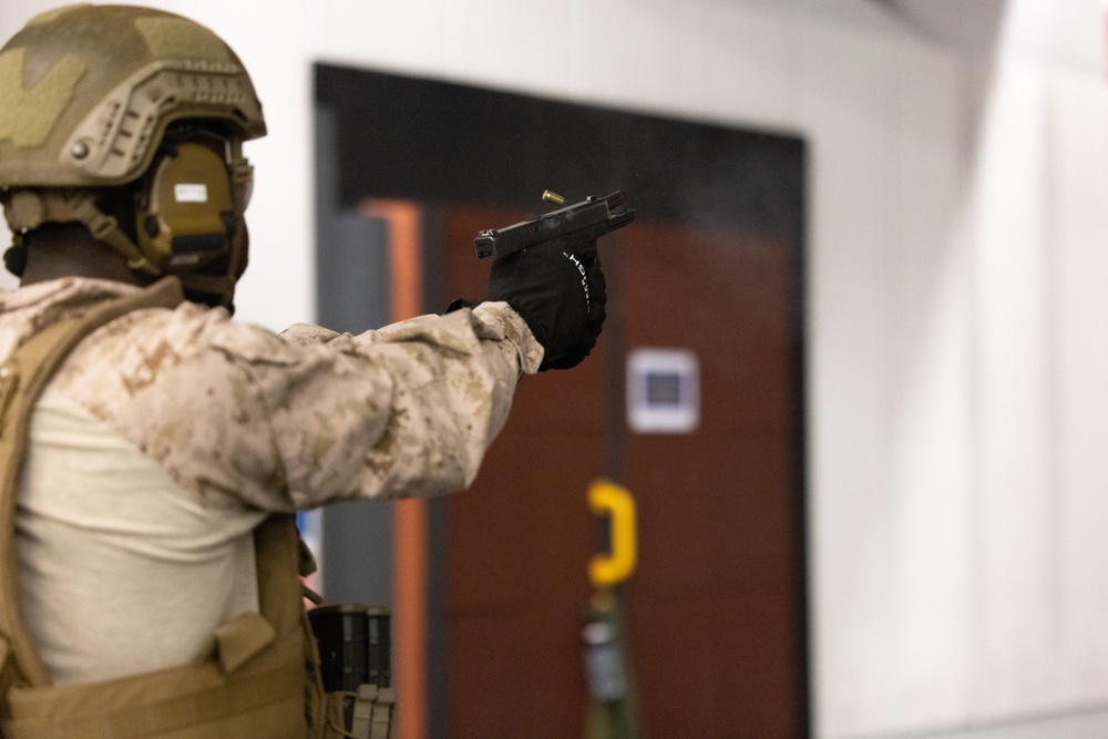 Exercise Tartan Eagle 23: Glock 17 Marksmanship