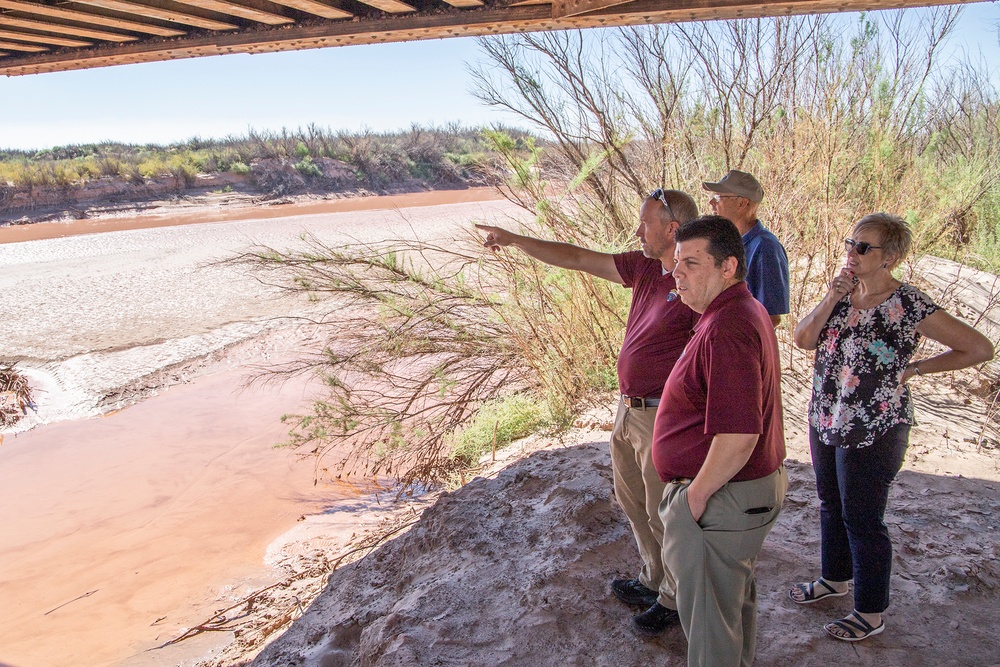 Corps team conducts the official kickoff meeting for the Little Colorado River at Winslow