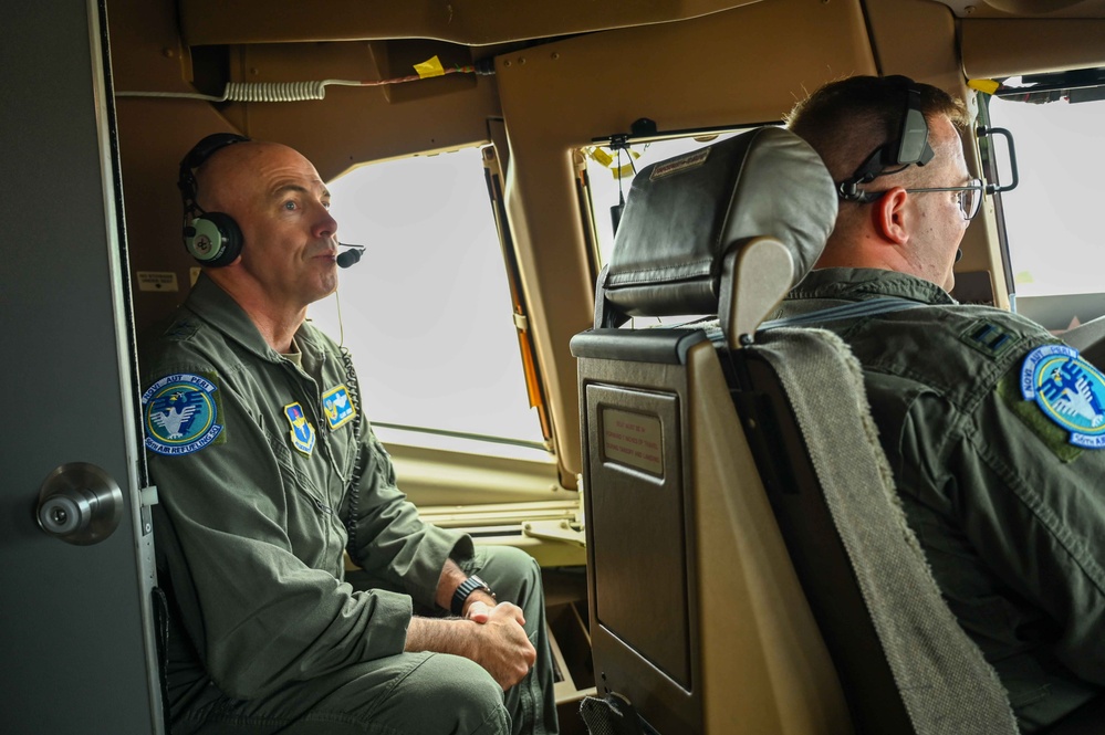 19th AF command team connects with Altus AFB Airmen