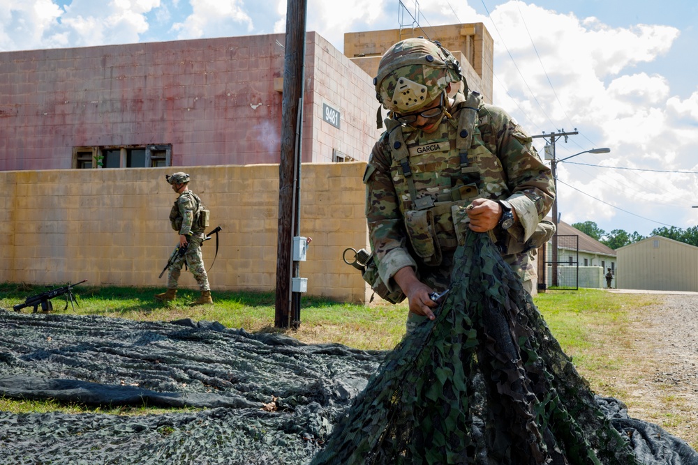 JRTC Rotation 23-10 Training Day 2, 2 BCT Paratroopers participate in JRTC operations