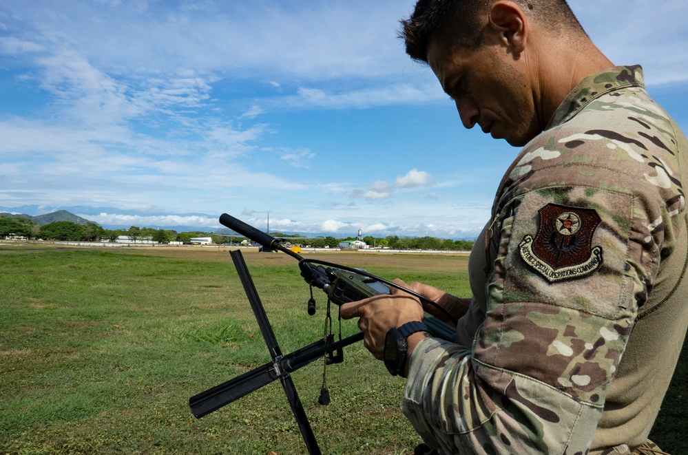 Ángel de los Andes (ADLA): USAF and COLAF