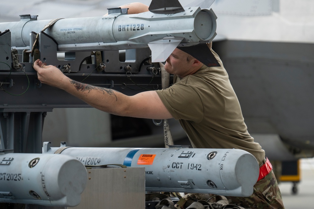 3rd Wing participates in William Tell 2023 F-22A Raptor weapons load competition