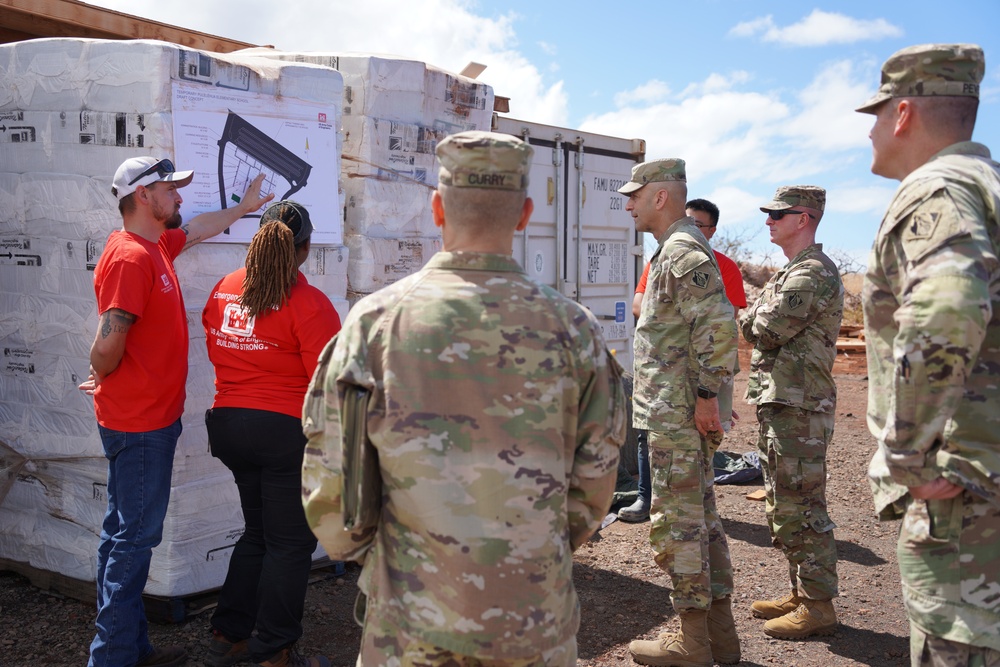 Chief of Engineers visits site of temporary school in Lahaina