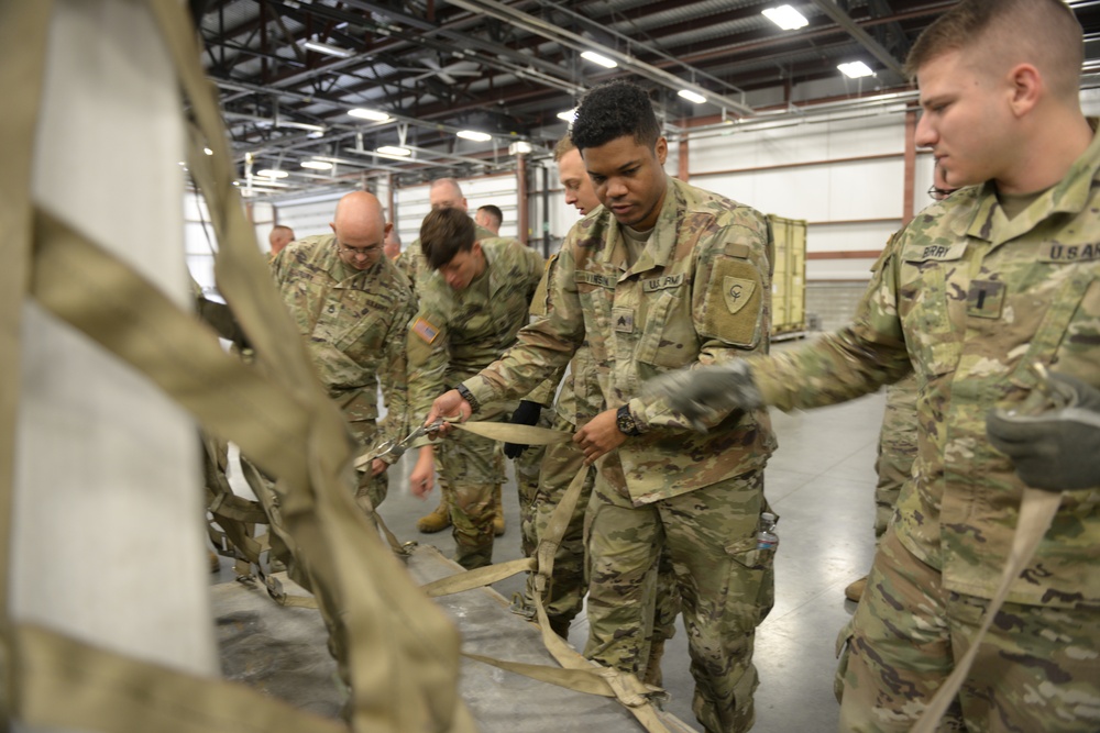 38th Infantry Division soldiers hone rail, air loading skills