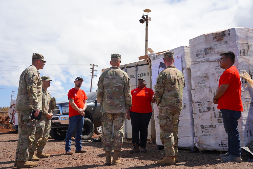 Chief of Engineers visits site of temporary school in Lahaina