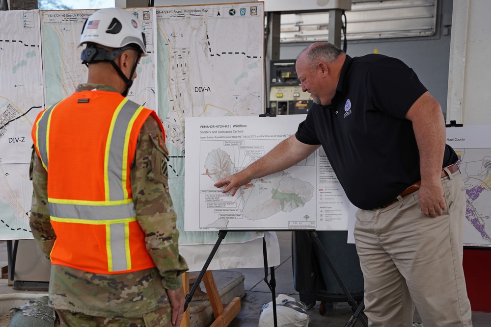 Chief of Engineers surveys fire-damaged areas in Lahaina