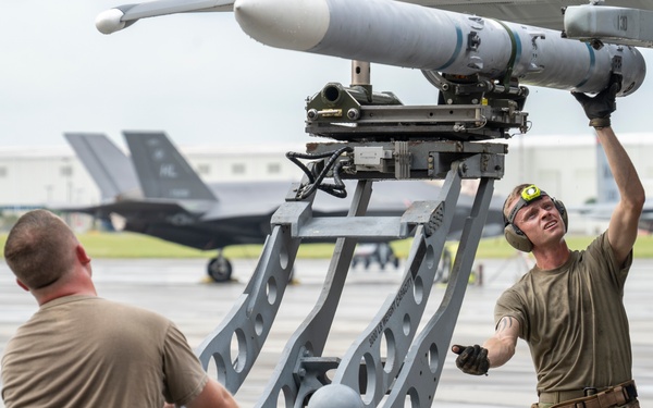104th Fighter Wing competes in final weapons load competition of William Tell 2023