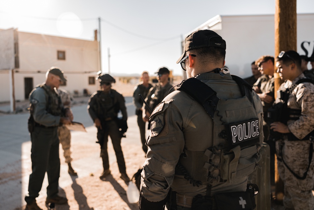 MCAGCC PMO Special Reaction Team performs close quarters tactics range