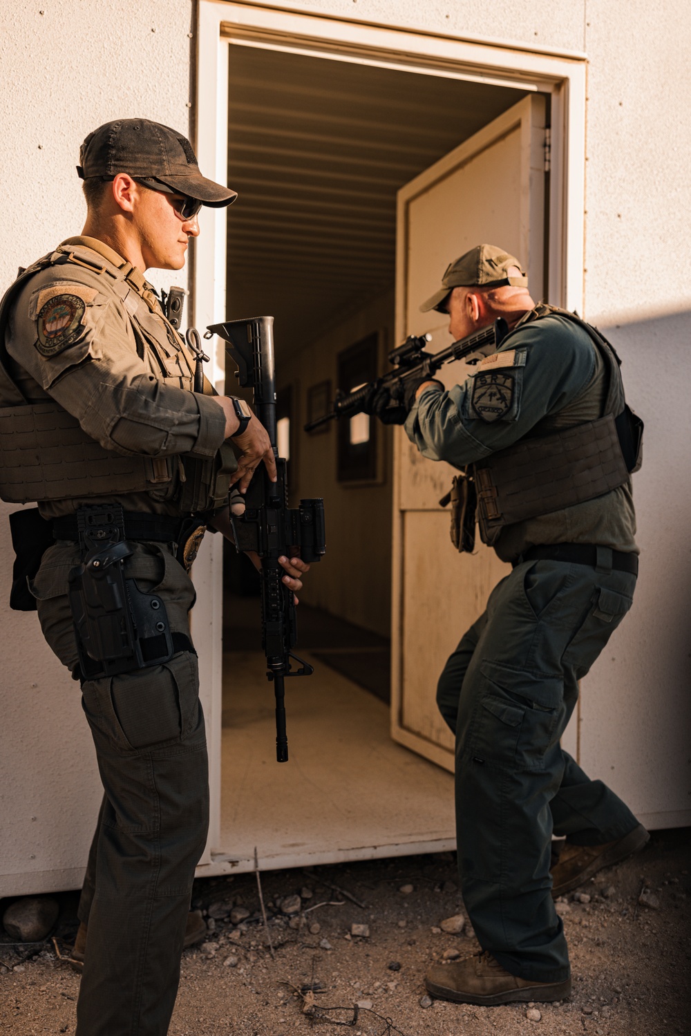 MCAGCC PMO Special Reaction Team performs close quarters tactics range