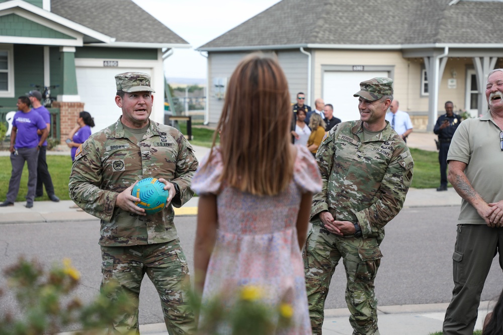 Fort Carson Leadership Conducts Blackfoot Hills Walking Town Hall