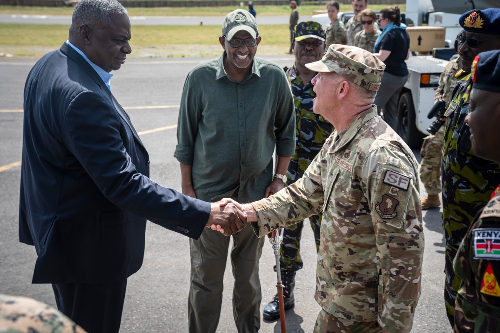 CSL Manda Bay welcomes SECDEF, Kenya Defence Force leaders