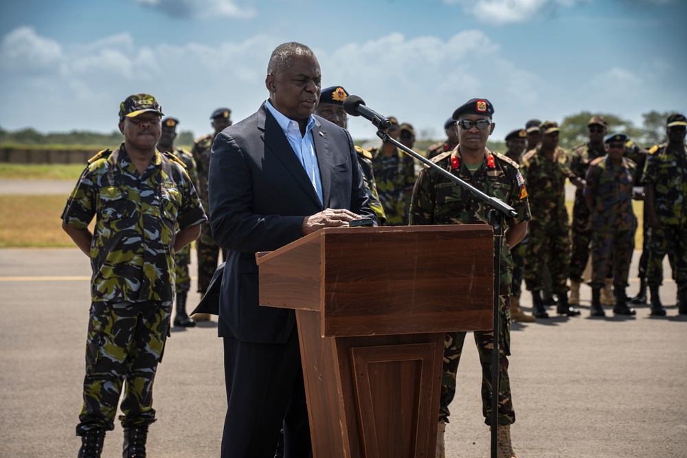 CSL Manda Bay welcomes SECDEF, Kenya Defence Force leaders