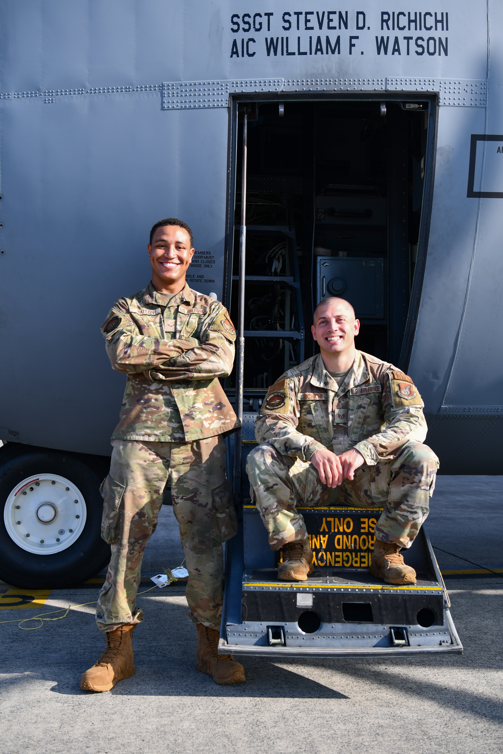 Massu様 DVIDS - Images - 374th AMXS names new Dedicated Crew Chiefs [Image