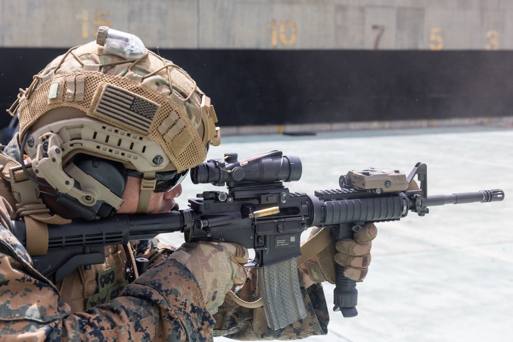 5th ANGLICO Conducts the Marine Corps Combat Marksmanship Program