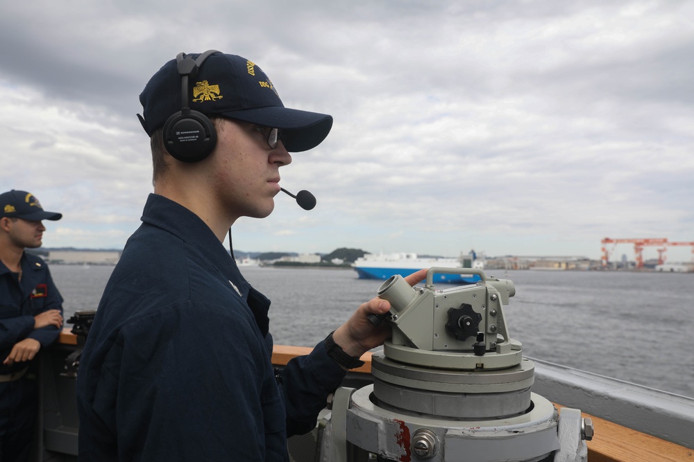 USS Rafael Peralta Carrys Out Sea and Anchor Detail in Yokosuka, Japan