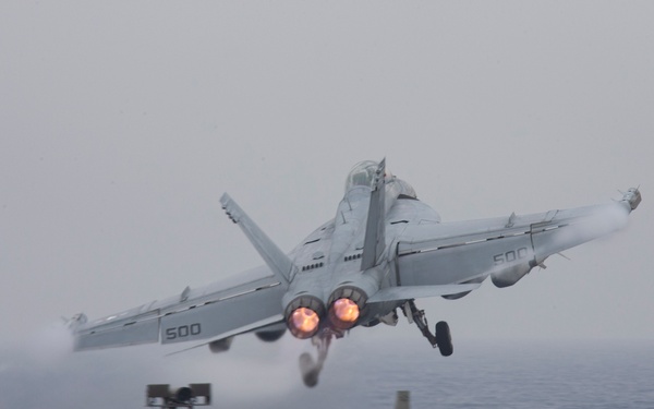 VAQ-142 E/A-18G Growler Launch