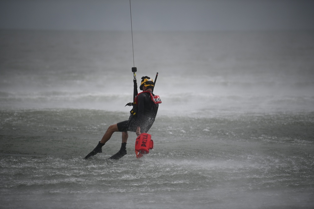 Coast Guard Station Milford Haven conducts hoist training with Air Station Elizabeth City