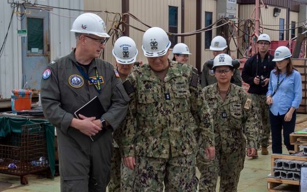 Acting NAVSEA Visits Future USS John F. Kennedy (CVN 79)