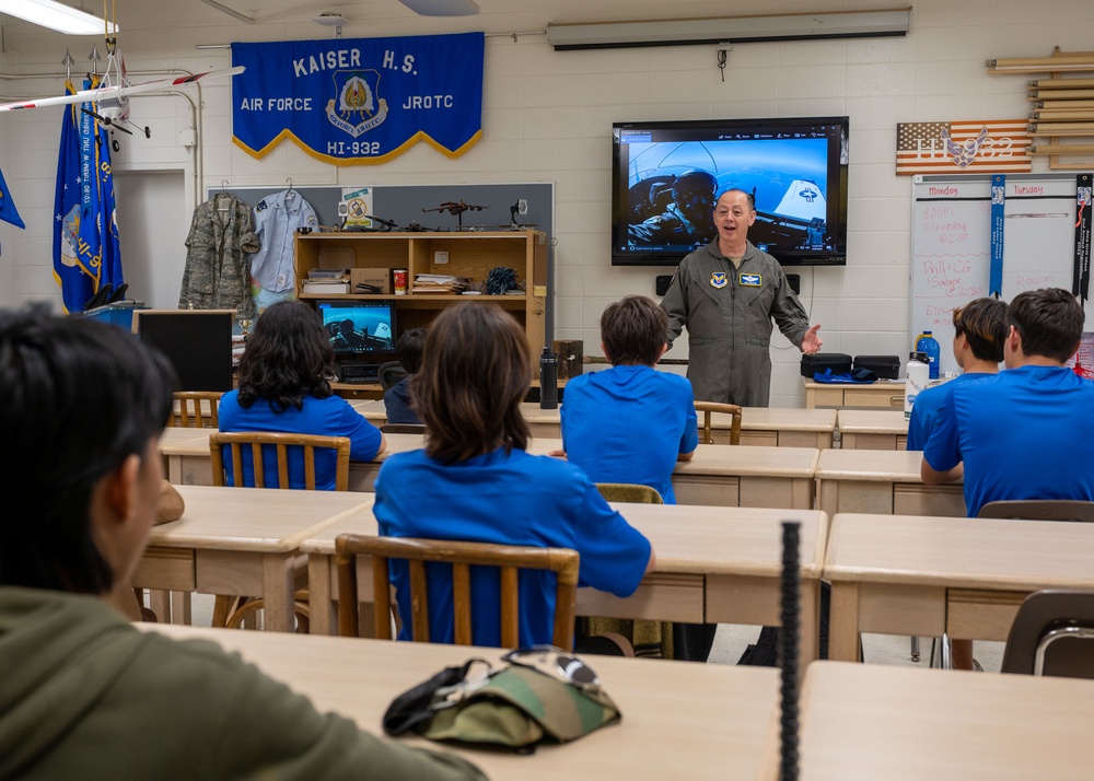 US Air Force leader from Hawaii returns to visit local students