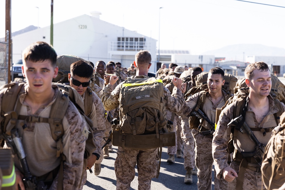 3/11 Marines complete 9-mile hike during deployment workup