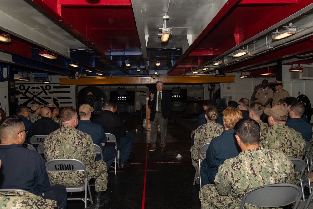 Retired MCPON speaks to TR sailors