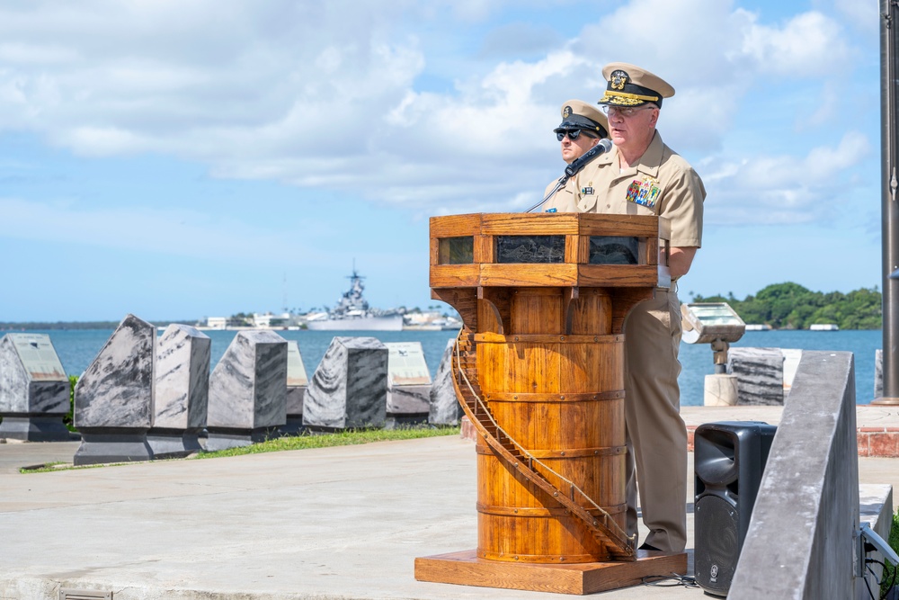 Pacific Submarine Force Chief pinning ceremony